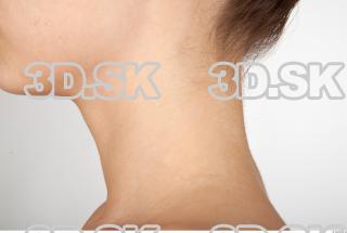 Neck texture of Della 0008